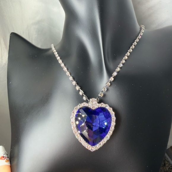 Lux design Blue Heart Pendant Necklace adjustable diamond zirconia - Picture 6 of 15